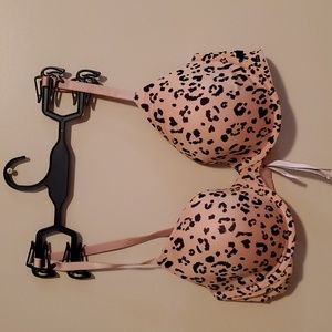 Victoria's Secret T-Shirt Lightly Lined Demi Bra